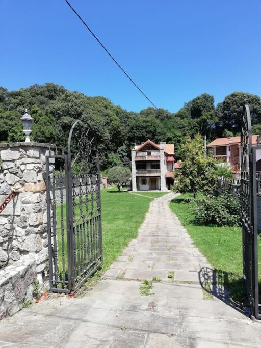 Villa Casa Con Amplio Jardin En Pechón Exterior foto